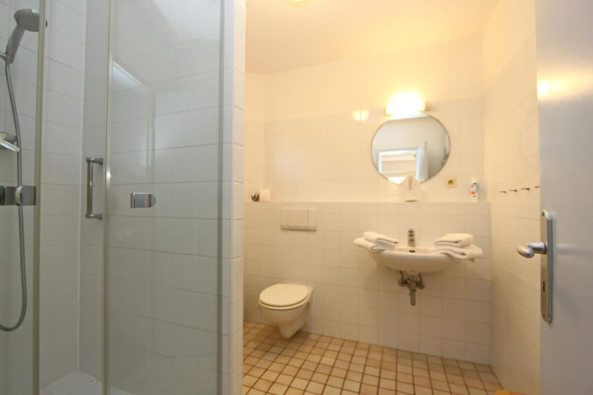 Haus Atlantis, Atelierwohnung 4